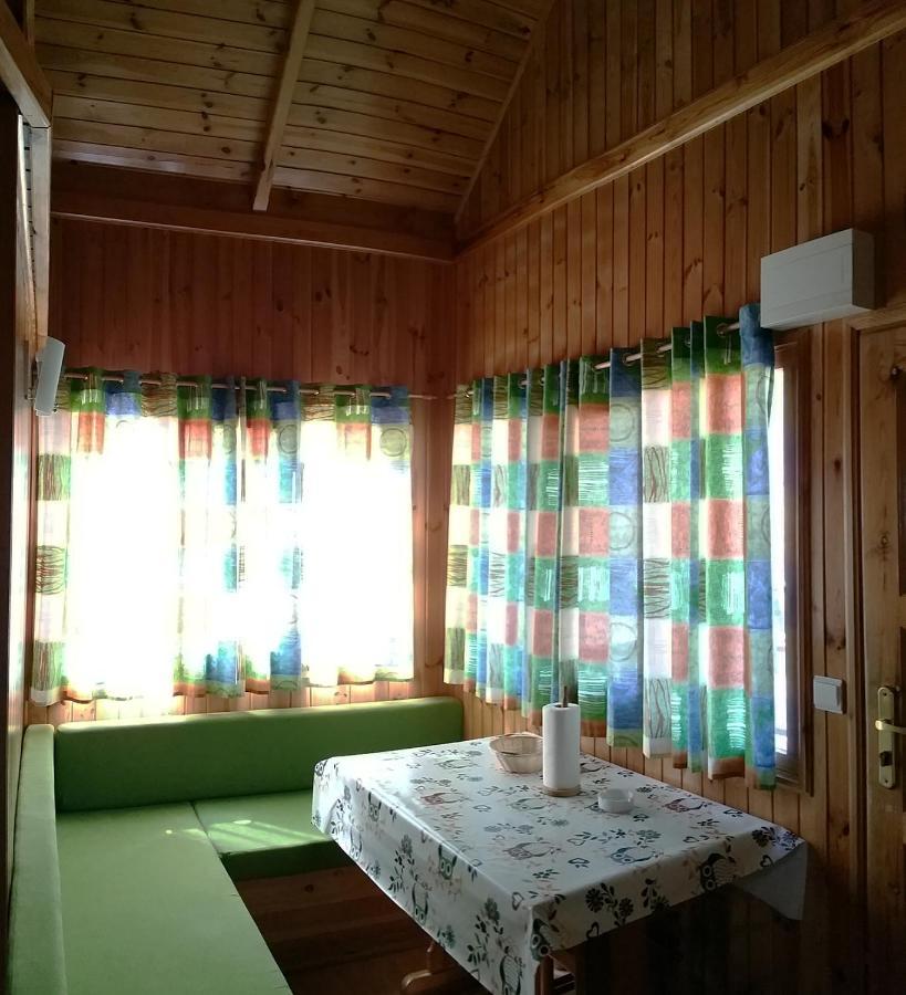 Camping - Bungalows La Soleia D'Oix מראה חיצוני תמונה